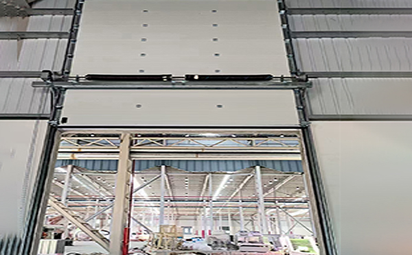 武山工业提升门