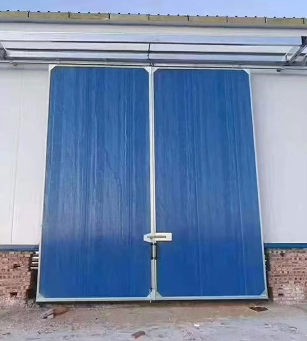 武山工业门在大型仓储物流通道中的应用实例